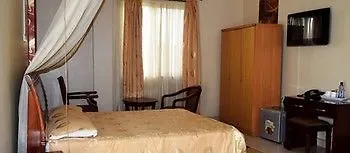The Great Lakes Hotel